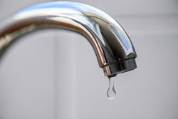 Peste 800 de blocuri din București vor rămâne fără apă caldă: Care sunt zonele afectate Peste 800 de blocuri din București vor rămâne fără apă caldă: Care sunt zonele afectate